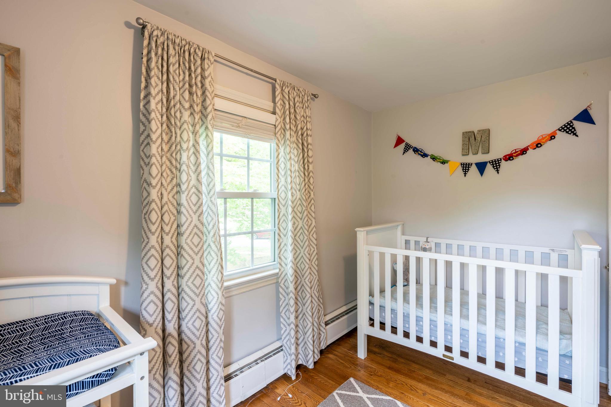 508 Brook Road Towson, MD 21286 - Photo 29 of 37 3rd bedroom