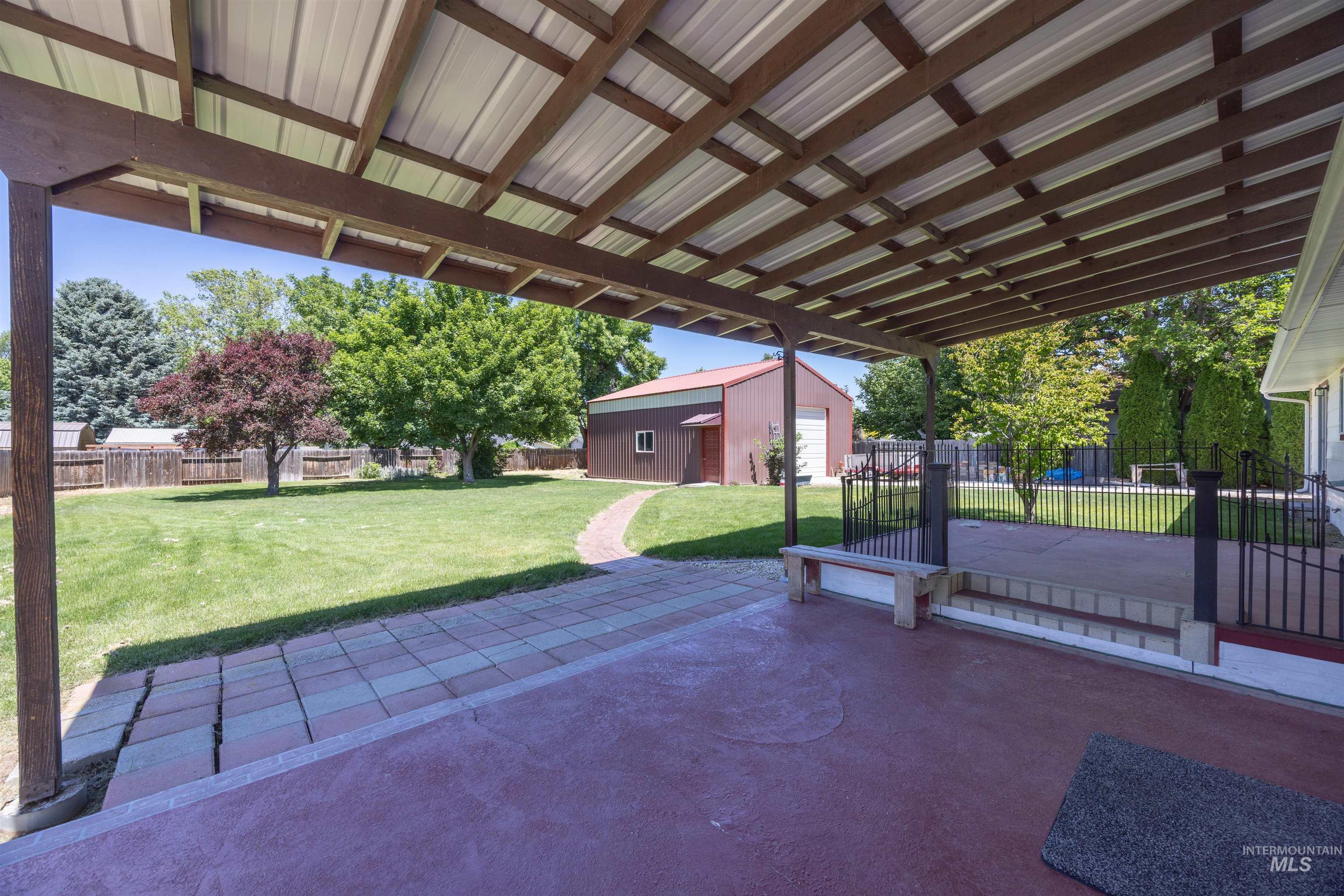 11198 West Oneida Drive Boise, ID 83709 - Photo 6 of 36