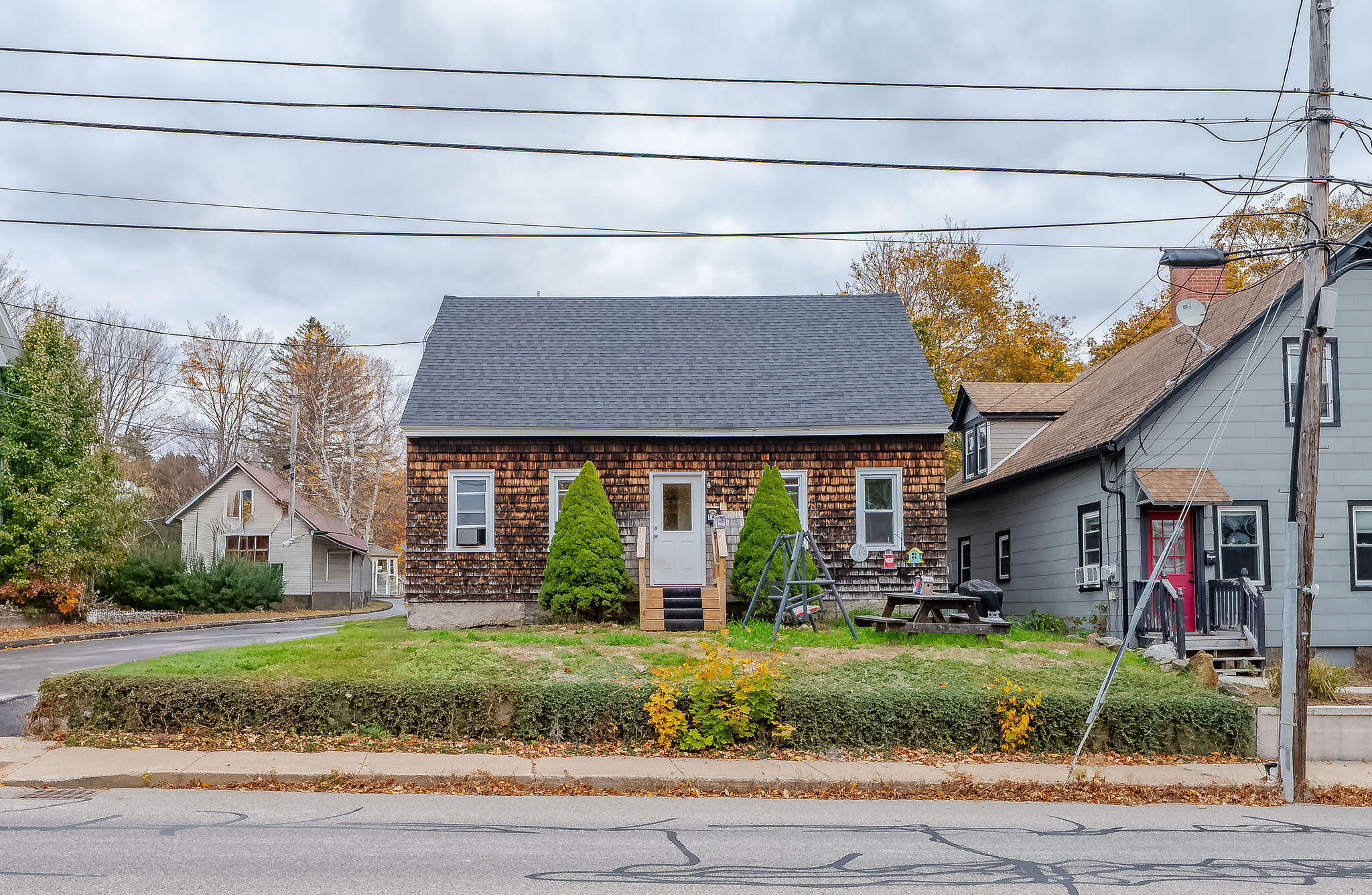 14 Pleasant Street Springvale, ME 04083 - Photo 3 of 31 _DSC0584