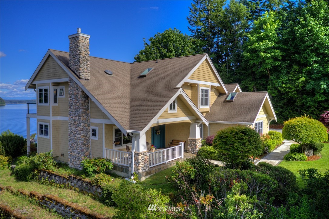 9936 Johnson Point Road Northeast Olympia, WA 98516 - Photo 1 of 40 Gallery Image 1