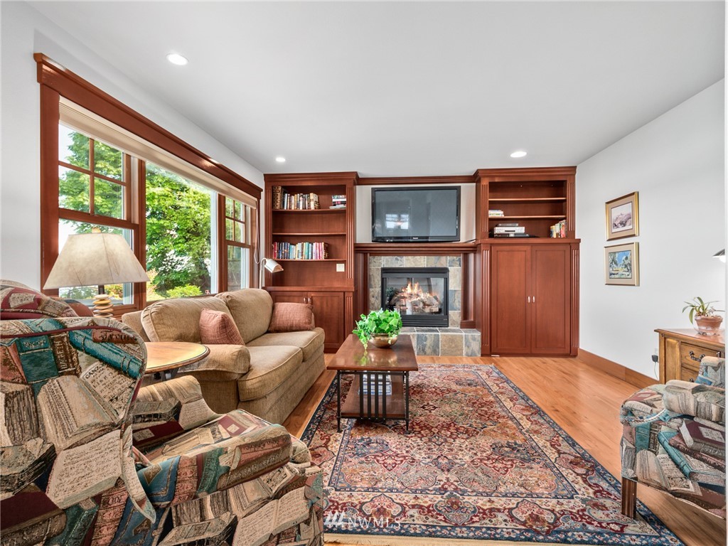 9936 Johnson Point Road Northeast Olympia, WA 98516 - Photo 14 of 40 Gallery Image 14