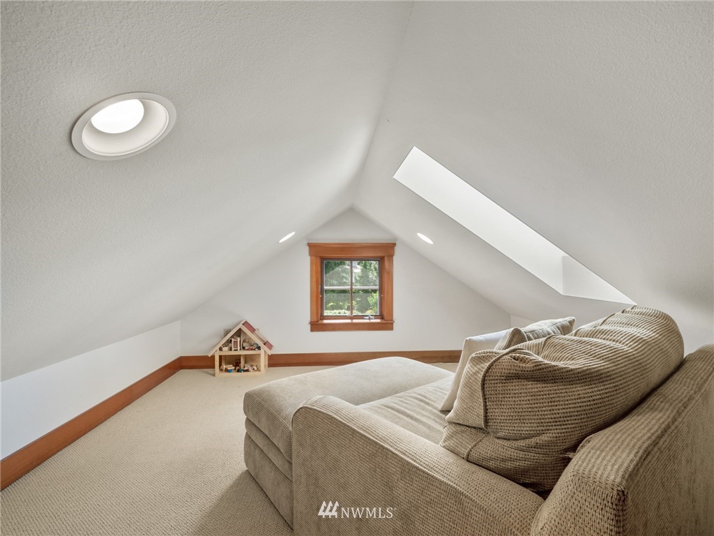 9936 Johnson Point Road Northeast Olympia, WA 98516 - Photo 26 of 40 Gallery Image 26