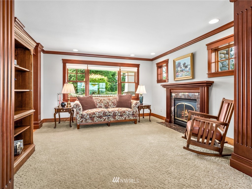 9936 Johnson Point Road Northeast Olympia, WA 98516 - Photo 5 of 40 Gallery Image 5