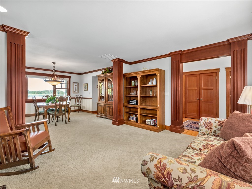 9936 Johnson Point Road Northeast Olympia, WA 98516 - Photo 6 of 40 Gallery Image 6