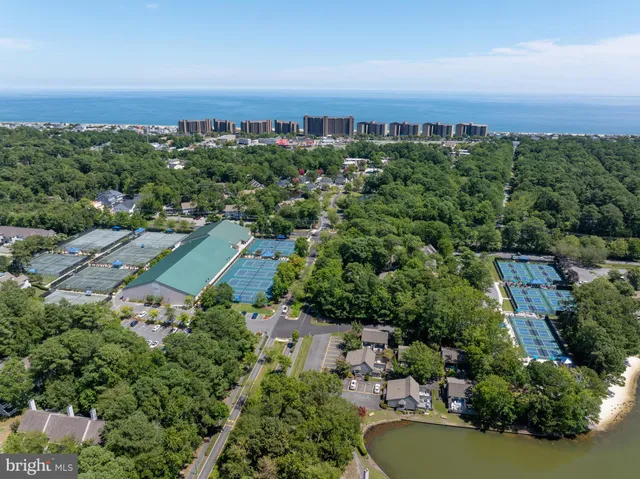 $627,000 | 409 Annapolis House Road, Unit 409N, Bethany Beach, DE 19930