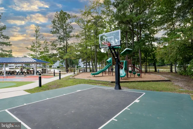 $627,000 | 409 Annapolis House Road, Unit 409N, Bethany Beach, DE 19930