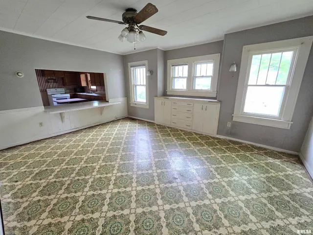 $66,000 | 1201 East Noleman Street, Centralia, IL 62801