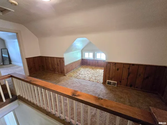 $66,000 | 1201 East Noleman Street, Centralia, IL 62801