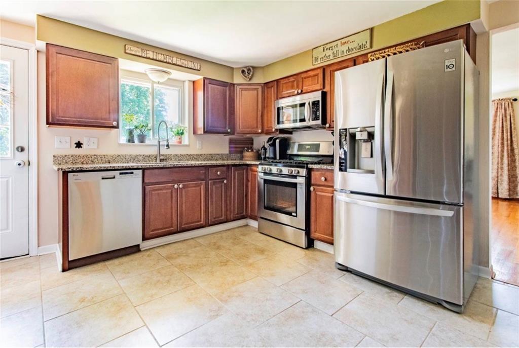215 Fisher Road Saxonburg, PA 16056 - Photo 10 of 20