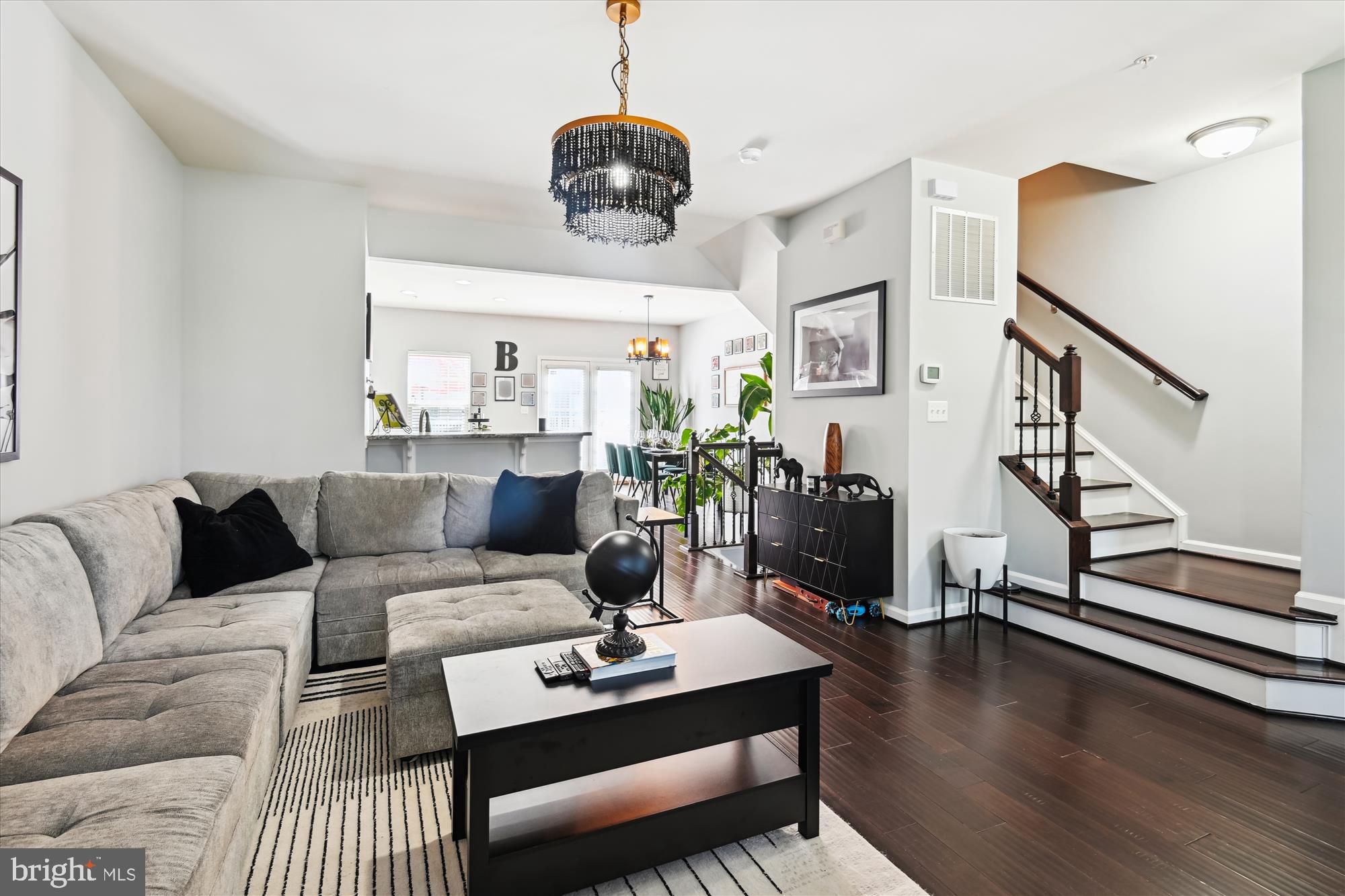 7857 Port Capital Road Elkridge, MD 21075 - Photo 12 of 44 Living Room