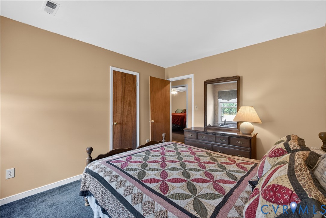 7530 South Genito Road Jetersville, VA 23083 - Photo 18 of 34