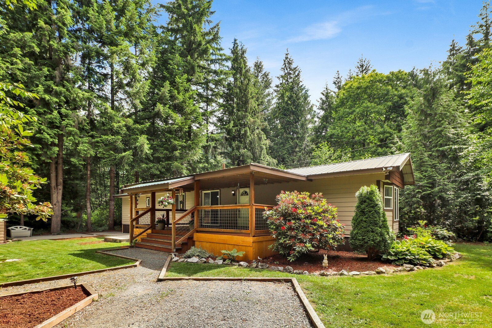 7994 Oregon Trail Maple Falls, WA 98266 - Photo 3 of 37