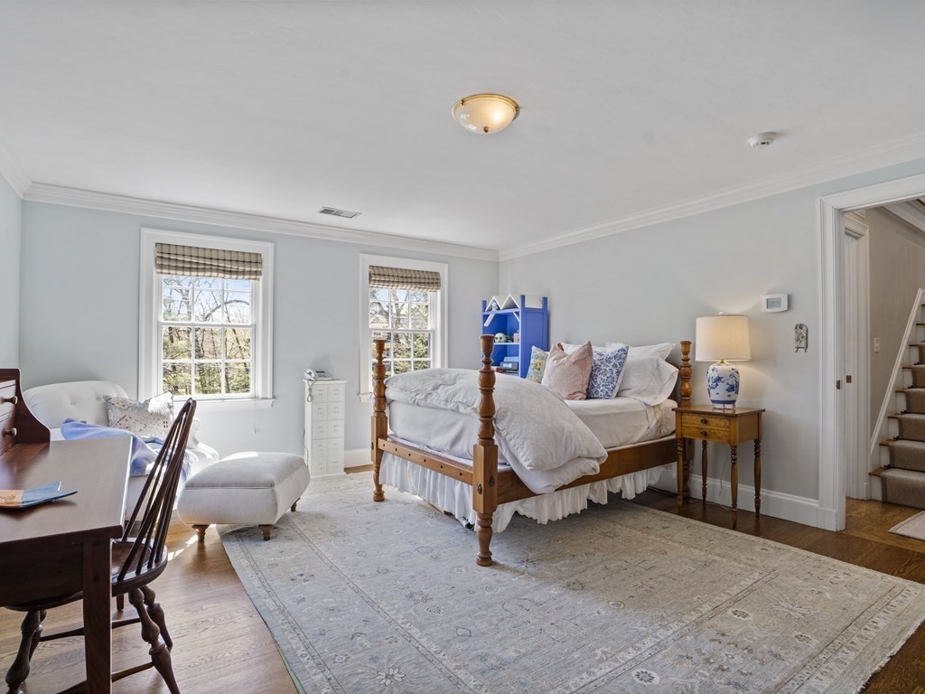 45 Chestnut Street Wellesley, MA 02481 - Photo 19 of 29