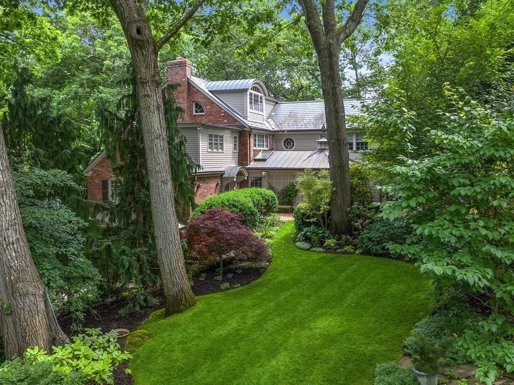 45 Chestnut Street Wellesley, MA 02481 - Photo 25 of 29