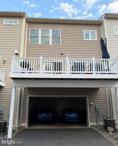 $3,400 | 24663 Red Lake Terrace, Sterling, VA 20166