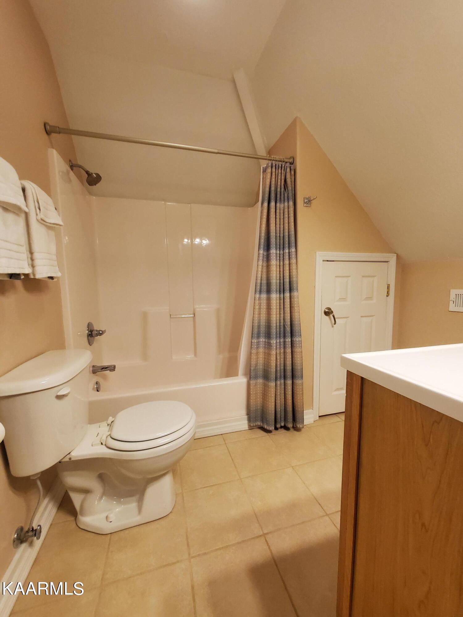 107 Cascade Lane Oak Ridge, TN 37830 - Photo 21 of 26 20220531_100627