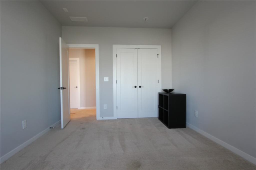 1740 Bolton Road Northwest Atlanta, GA 30318 - Photo 27 of 48