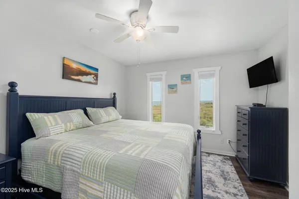 $278,000 | 56358 North Nc Highway, Unit 8, Hatteras, NC 27943