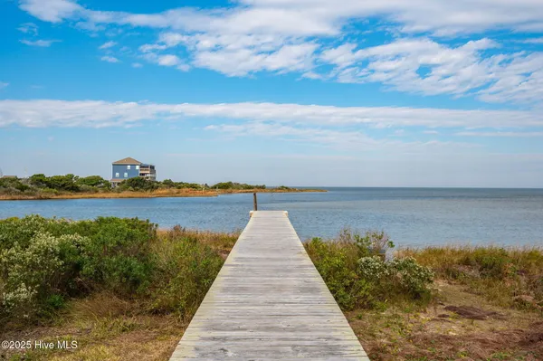$278,000 | 56358 North Nc Highway, Unit 8, Hatteras, NC 27943