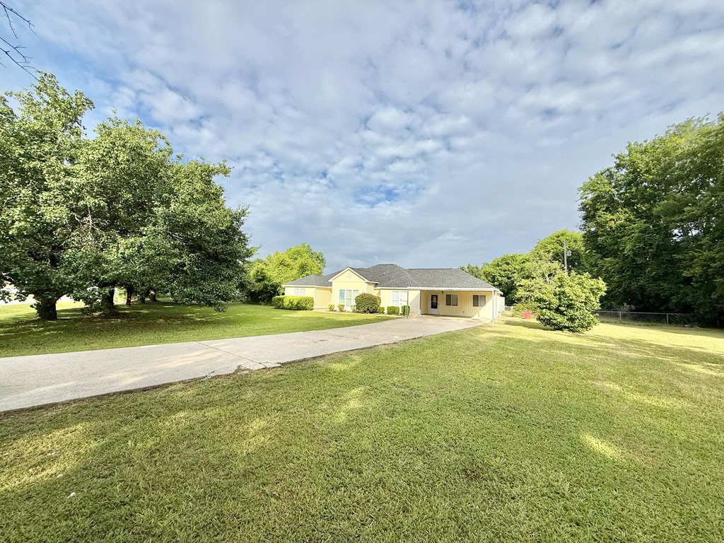 280 Owens Road Fort Mitchell, AL 36856 - Photo 5 of 41
