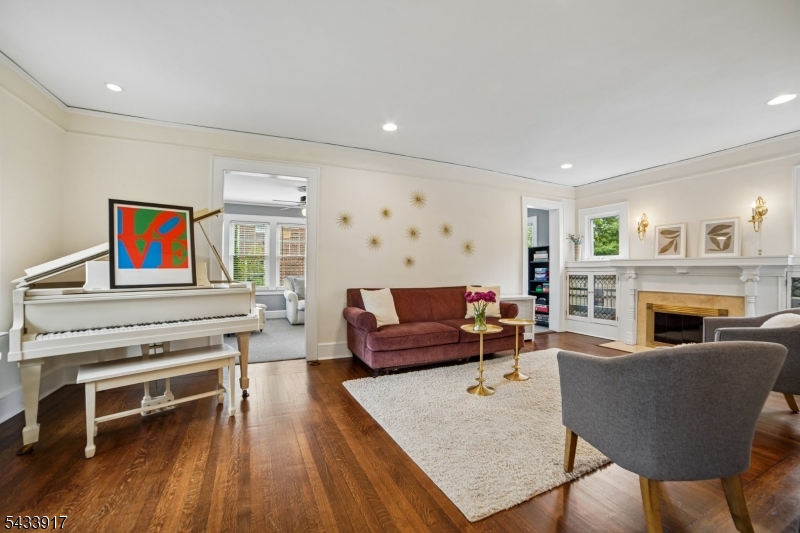411 Walton Road Maplewood, NJ 07040 - Photo 5 of 40