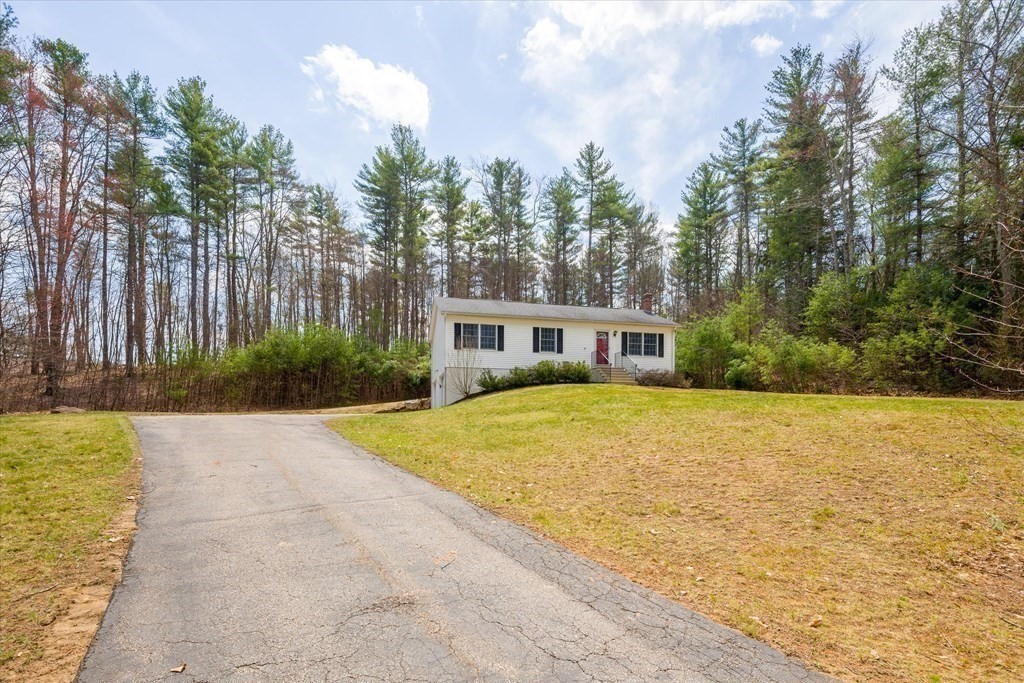 1405 Old Turnpike Road Oakham, MA 01068 - Photo 27 of 36