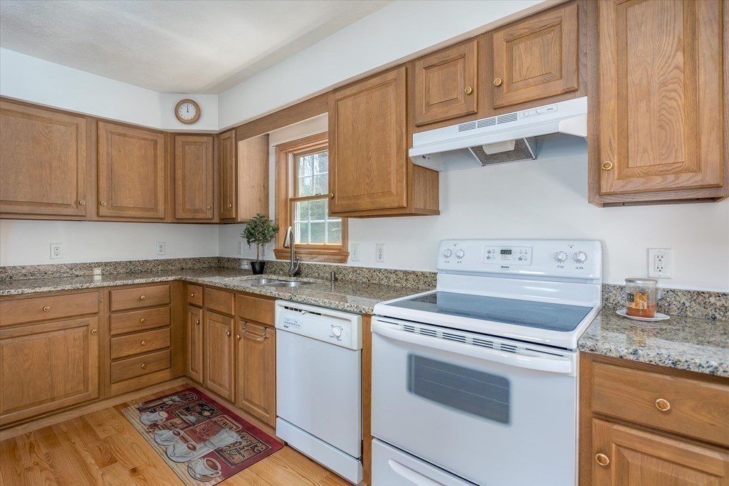1405 Old Turnpike Road Oakham, MA 01068 - Photo 10 of 36