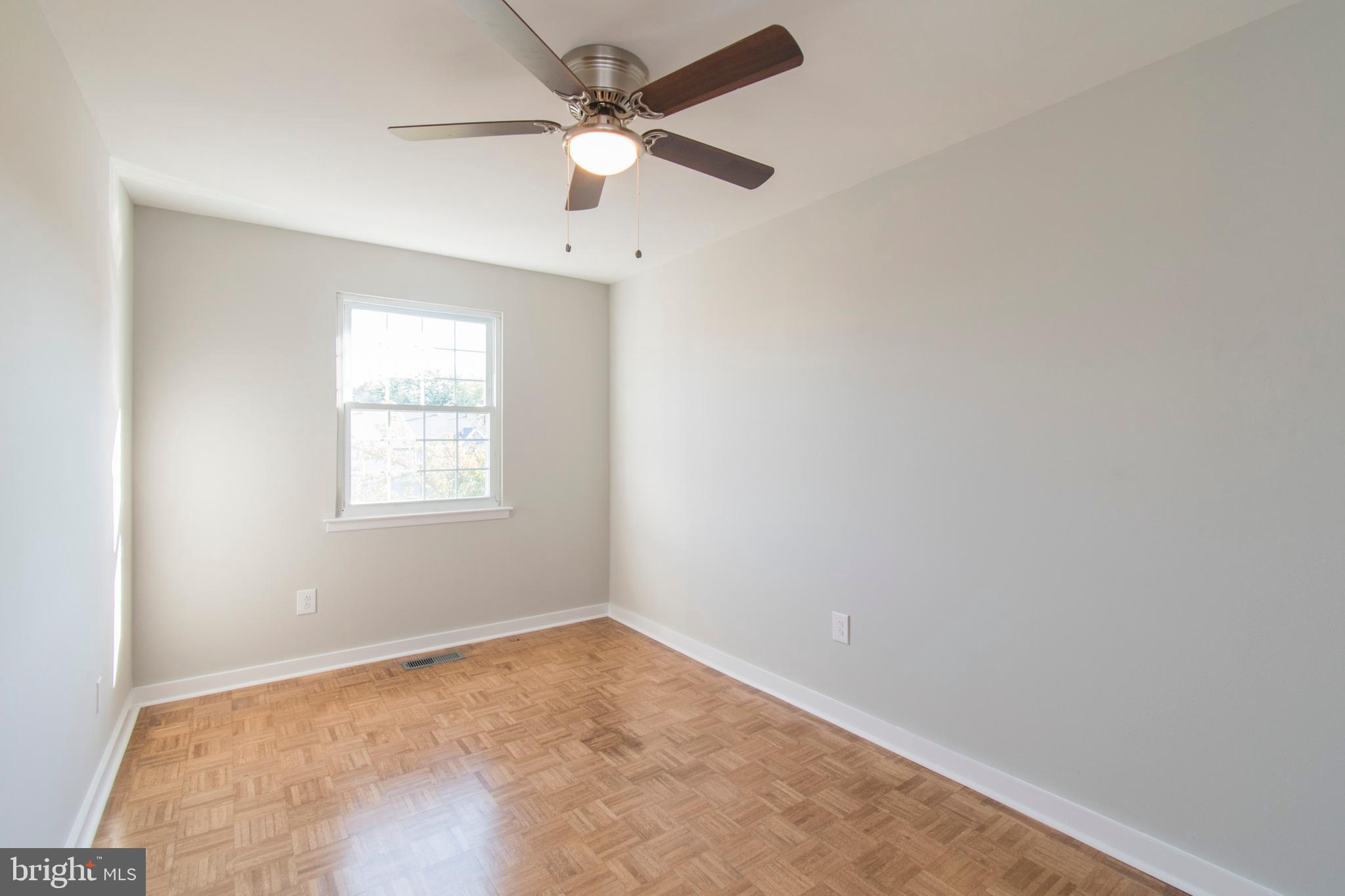 3566 Dows Road Philadelphia, PA 19154 - Photo 10 of 30 Gallery Image 10