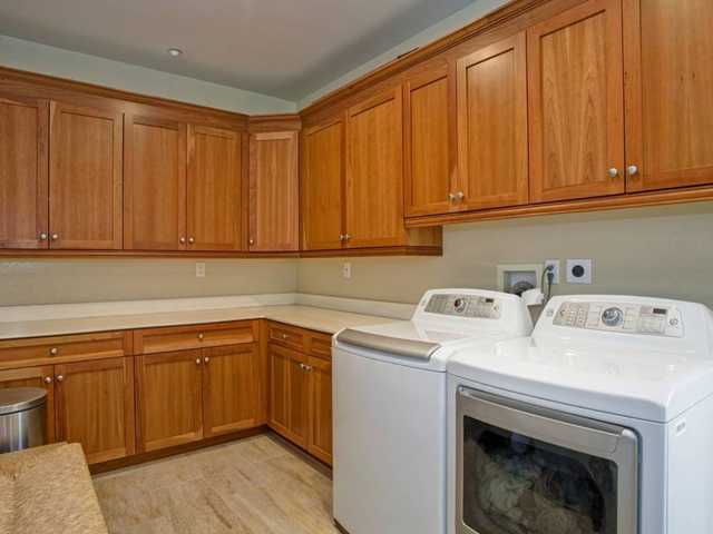 1340 Ravean Court Encinitas, CA 92024 - Photo 14 of 25 Very Spacious Laundry