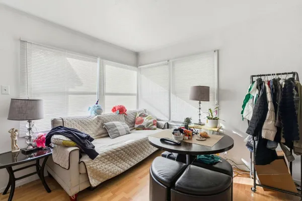 $2,288,000 | 840 El Camino Real, Millbrae, CA 94030