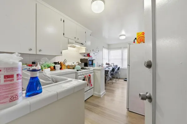 $2,288,000 | 840 El Camino Real, Millbrae, CA 94030