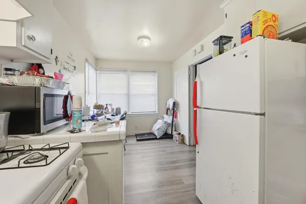 $2,288,000 | 840 El Camino Real, Millbrae, CA 94030