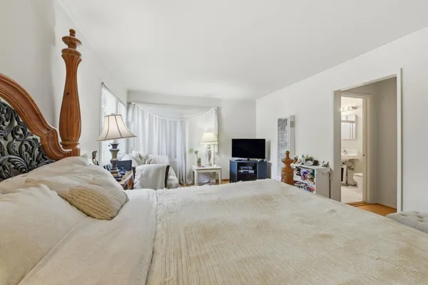 $2,288,000 | 840 El Camino Real, Millbrae, CA 94030