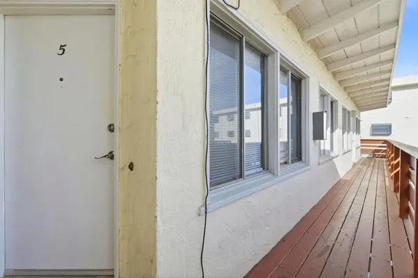 $2,288,000 | 840 El Camino Real, Millbrae, CA 94030
