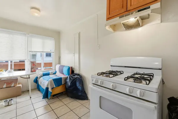 $2,288,000 | 840 El Camino Real, Millbrae, CA 94030