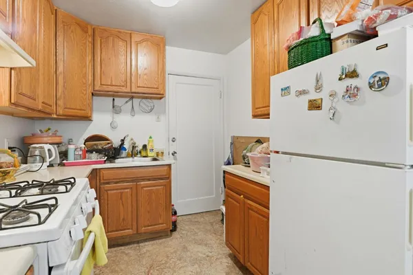 $2,288,000 | 840 El Camino Real, Millbrae, CA 94030