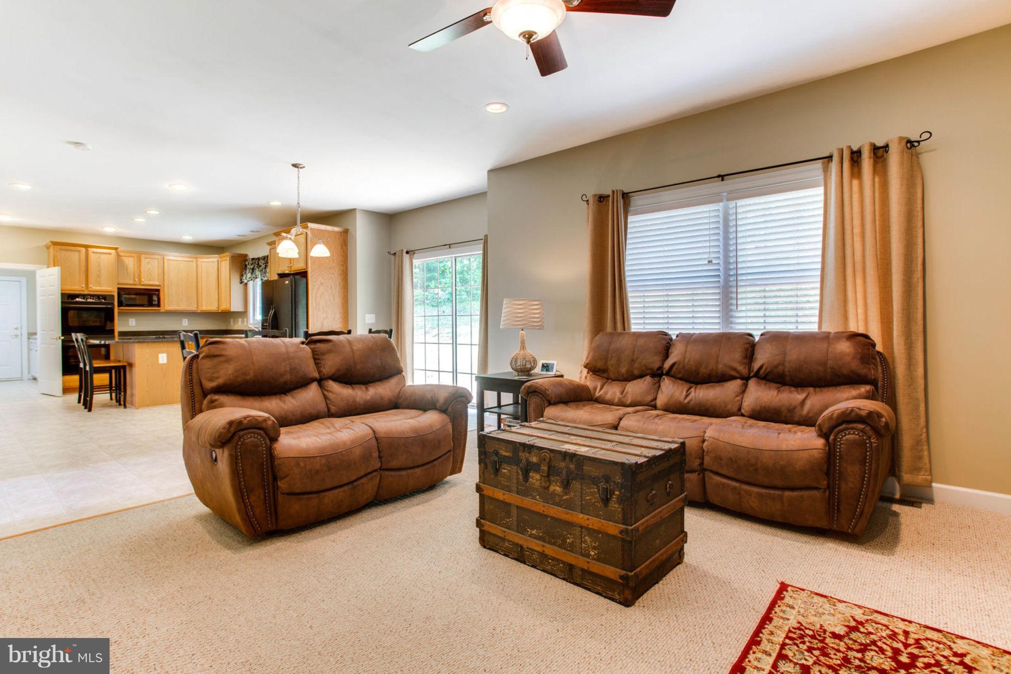 9703 Crest Hill Road Marshall, VA 20115 - Photo 14 of 29 Open Family Room