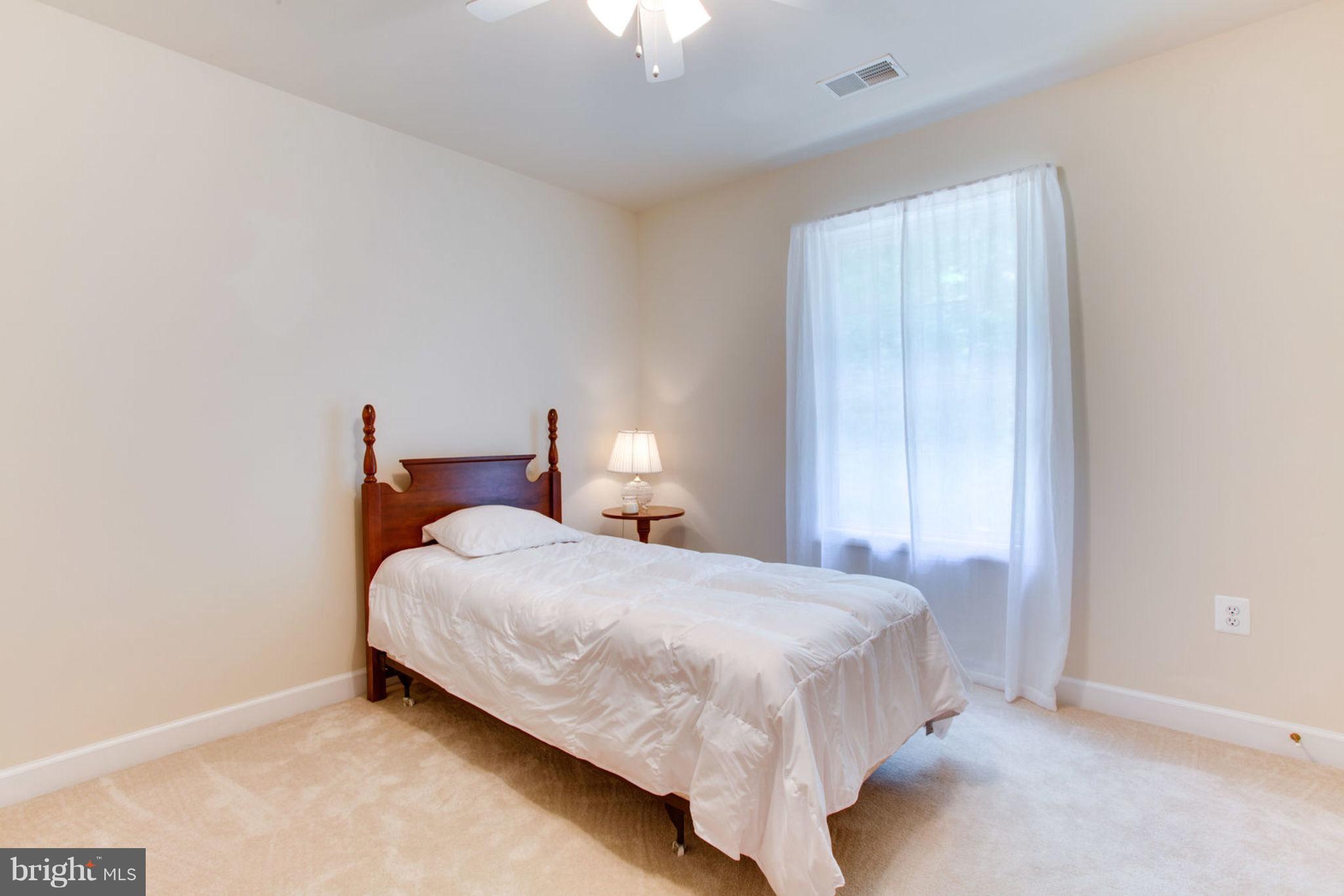 9703 Crest Hill Road Marshall, VA 20115 - Photo 19 of 29 Bedroom #4