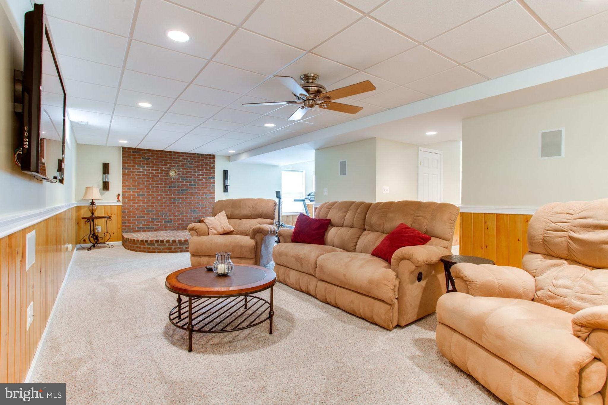 9703 Crest Hill Road Marshall, VA 20115 - Photo 25 of 29 Lower Level Rec Room