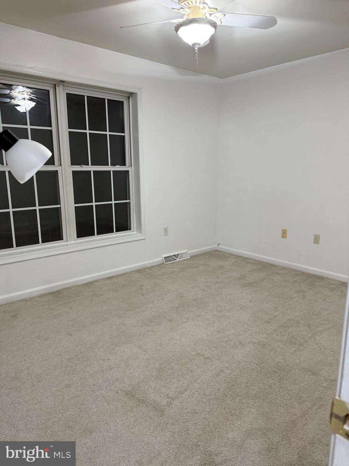 3948 Laurel Run Columbia, PA 17512 - Photo 16 of 26 an empty room with windows