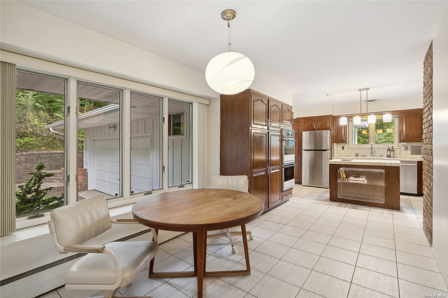 28 Whitney Gate, Unit GATE Smithtown, NY 11787 - Photo 21 of 36