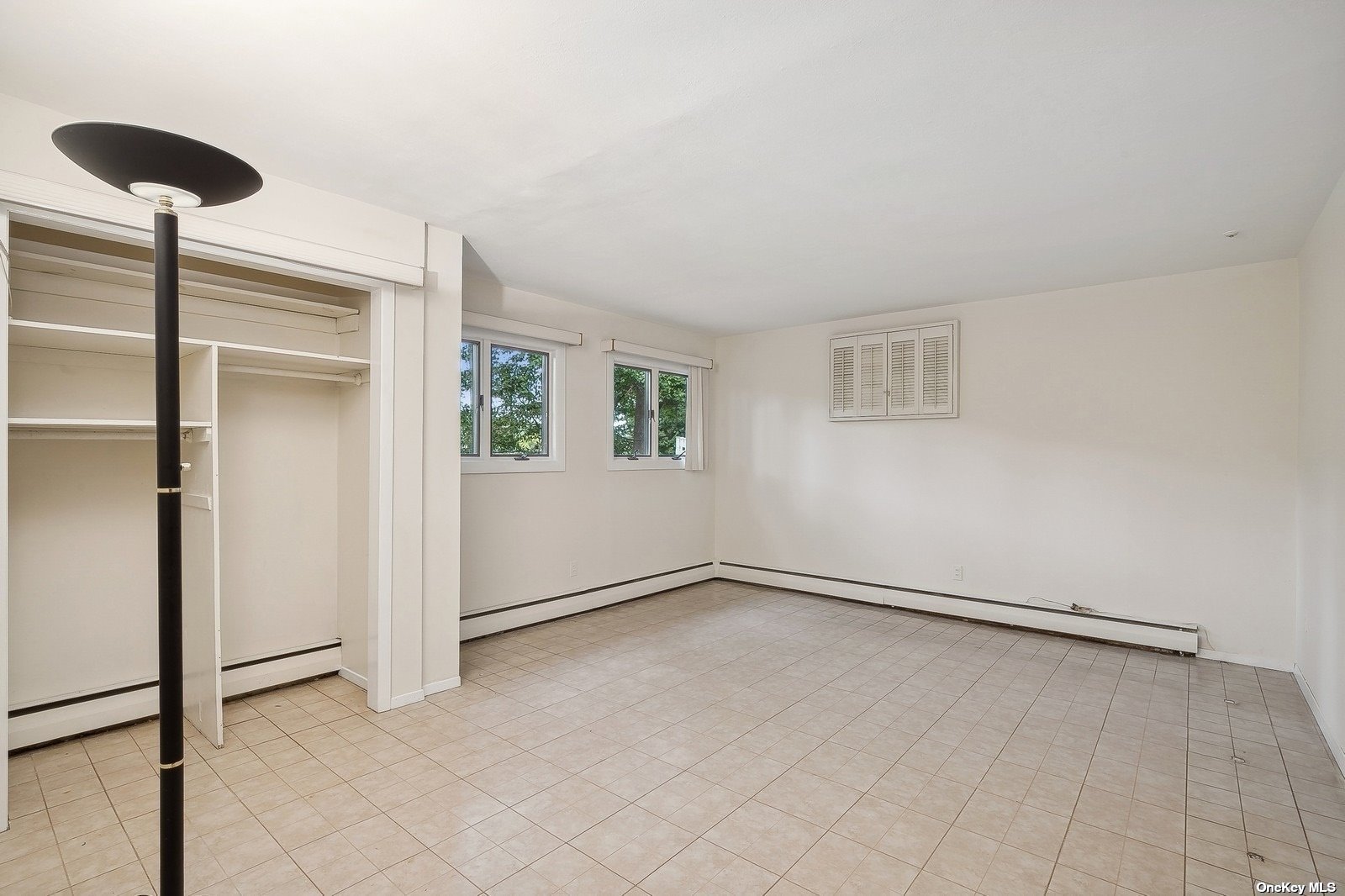 28 Whitney Gate, Unit GATE Smithtown, NY 11787 - Photo 32 of 36