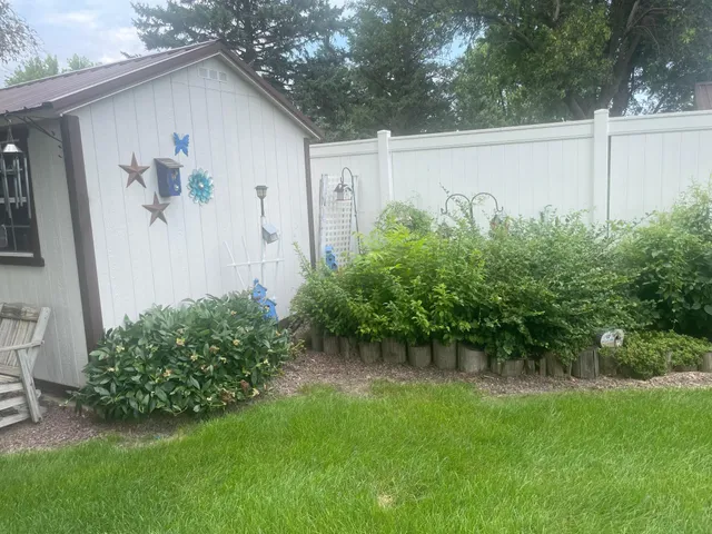 $199,000 | 644 2nd Avenue, Brewster, MN 56119