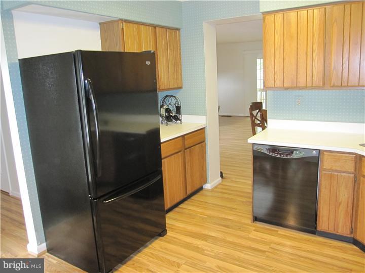 7 Lantern Lane Chesterbrook, PA 19087 - Photo 4 of 20 Kitchen