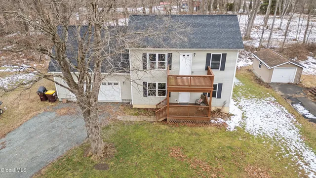 $379,777 | 179 River Road, Schuylerville, NY 12871