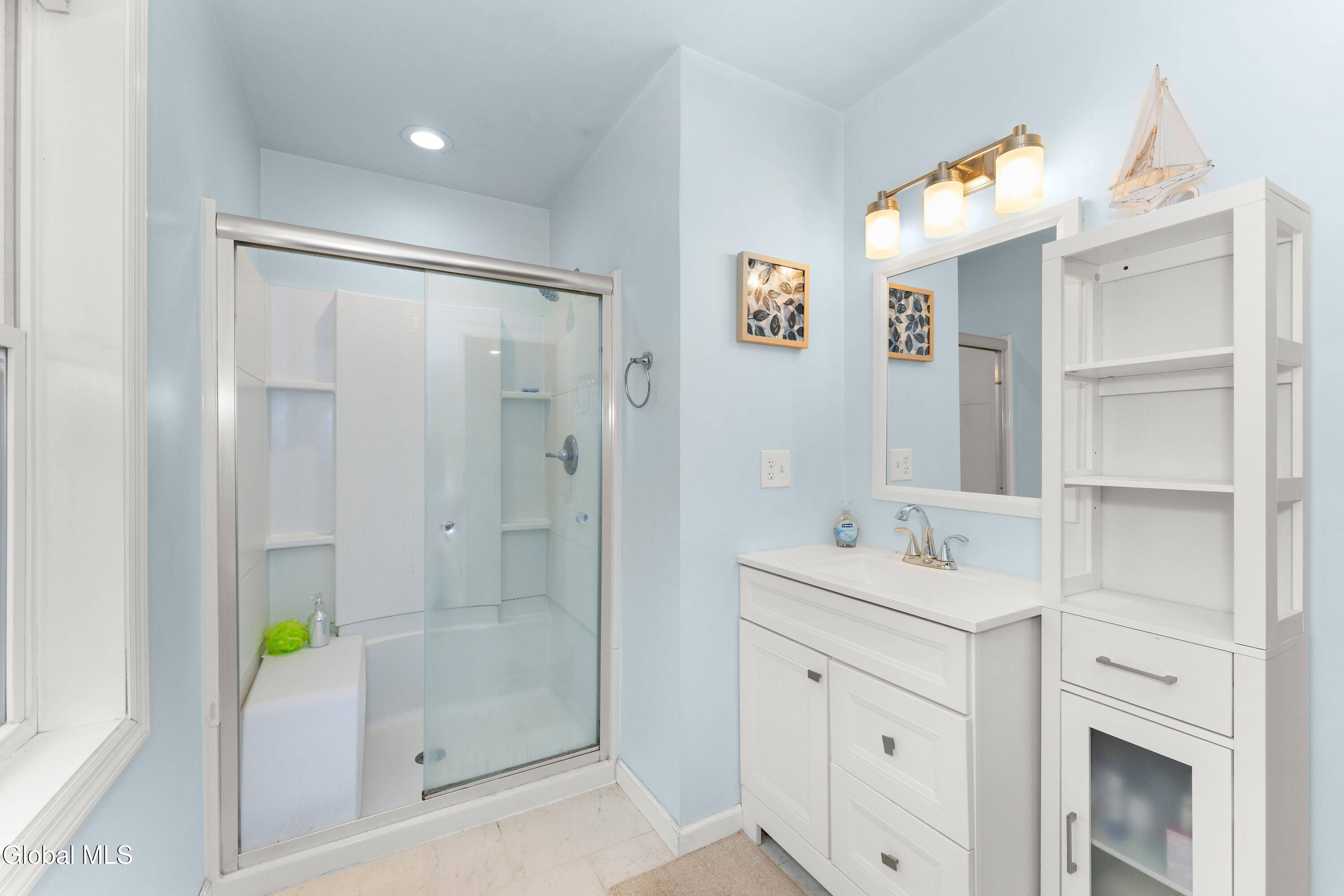 179 River Road Schuylerville, NY 12871 - Photo 26 of 58 6 Bathroom 1