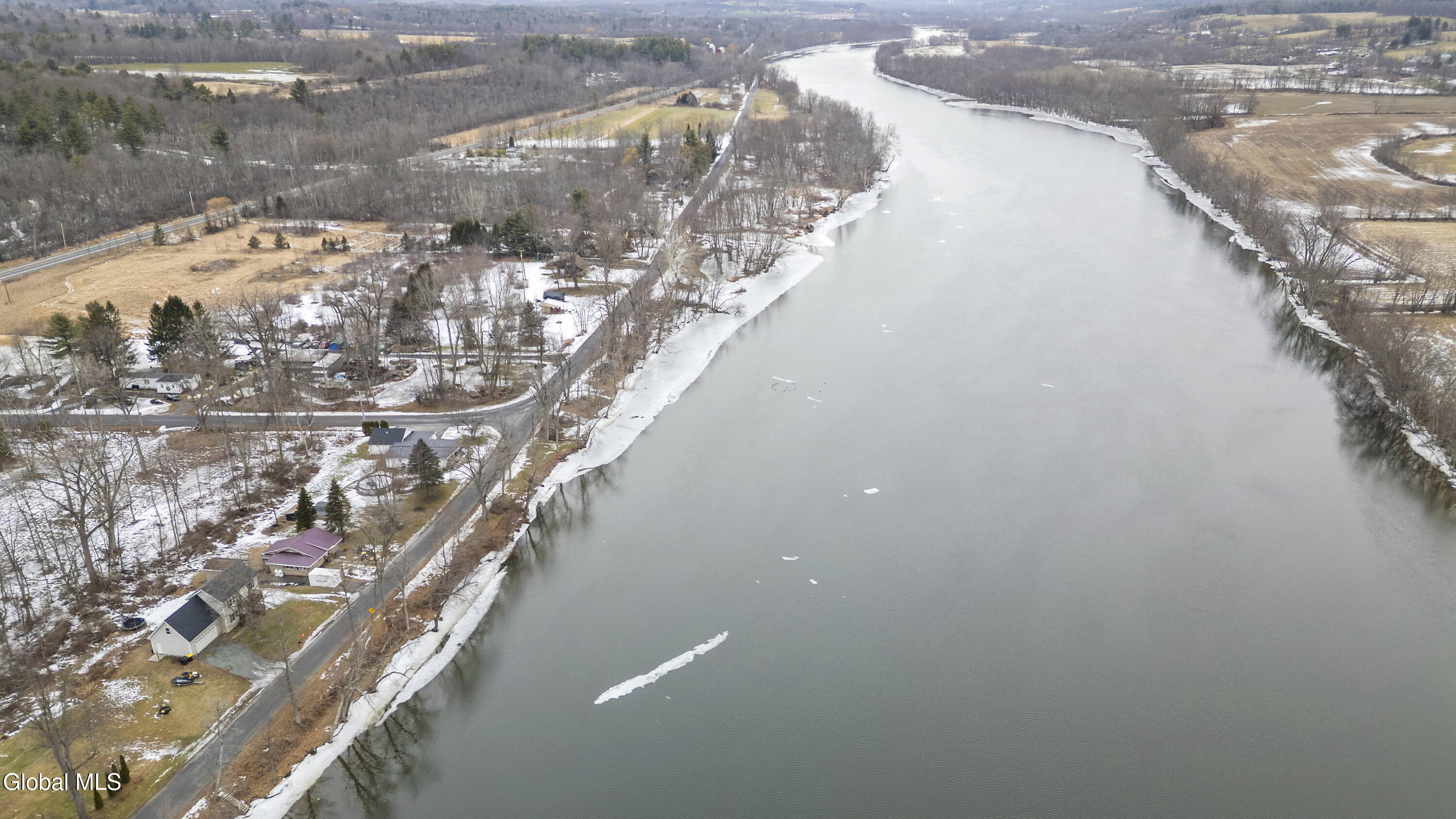 179 River Road Schuylerville, NY 12871 - Photo 46 of 58 Air Yard 5