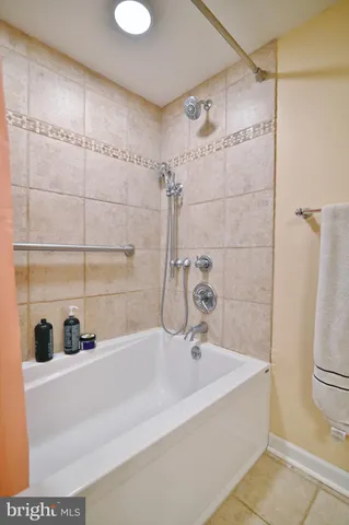 a view of an ocean from a yard