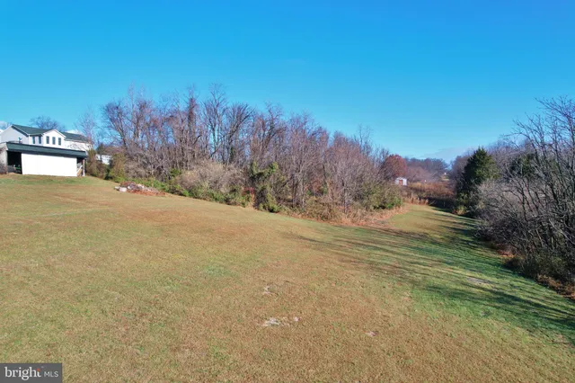 $514,900 | 522 Manor Hill Drive, Toms Brook, VA 22660