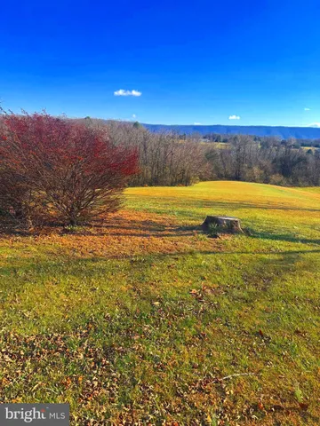 $514,900 | 522 Manor Hill Drive, Toms Brook, VA 22660